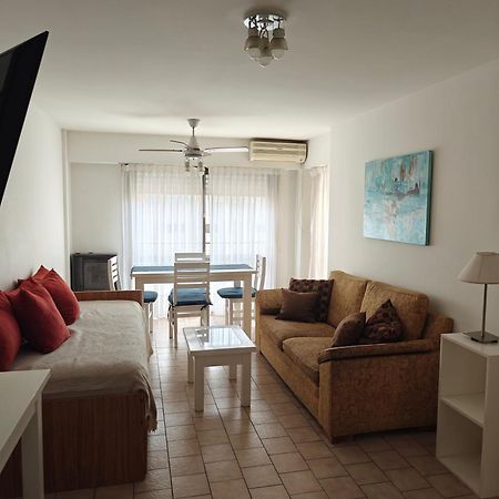 Departamento Amoblado En Pleno Centro, Con Cochera บาอิยาบลังกา ภายนอก รูปภาพ